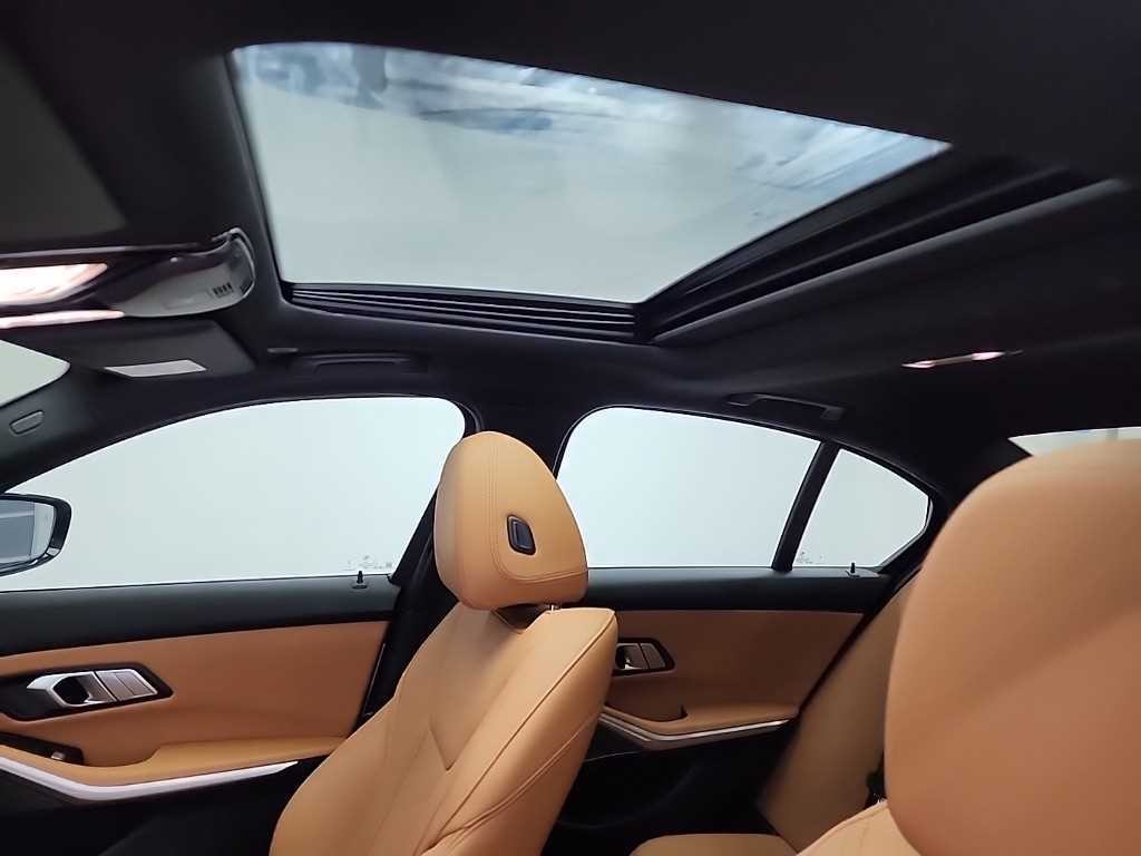 BMW 3시리즈 3시리즈 (G20) 320i M 스포츠 이미지 14