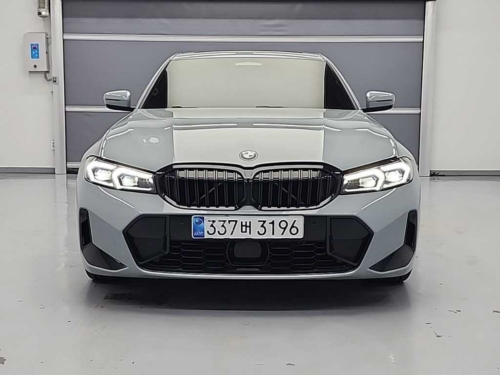 BMW 3시리즈 3시리즈 (G20) 320i M 스포츠 이미지 2