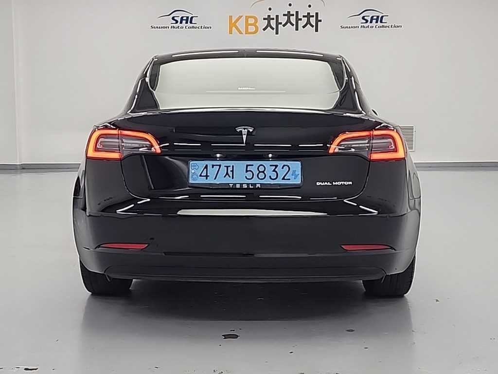 테슬라 모델 3 롱 레인지 이미지 3