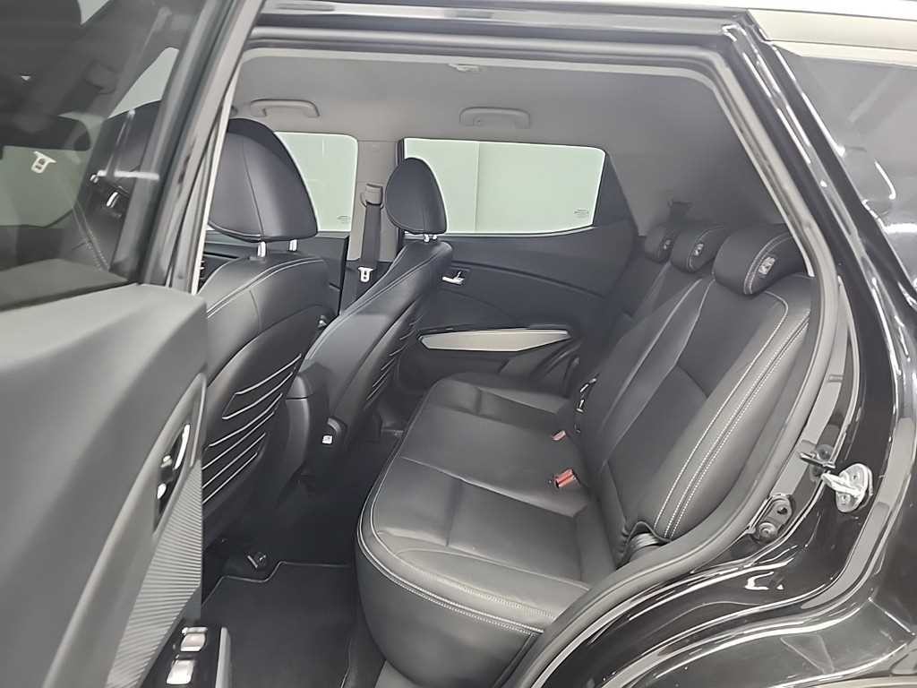 KG모빌리티(쌍용) 티볼리 가솔린 2WD 1.6 LX 고급형 이미지 12