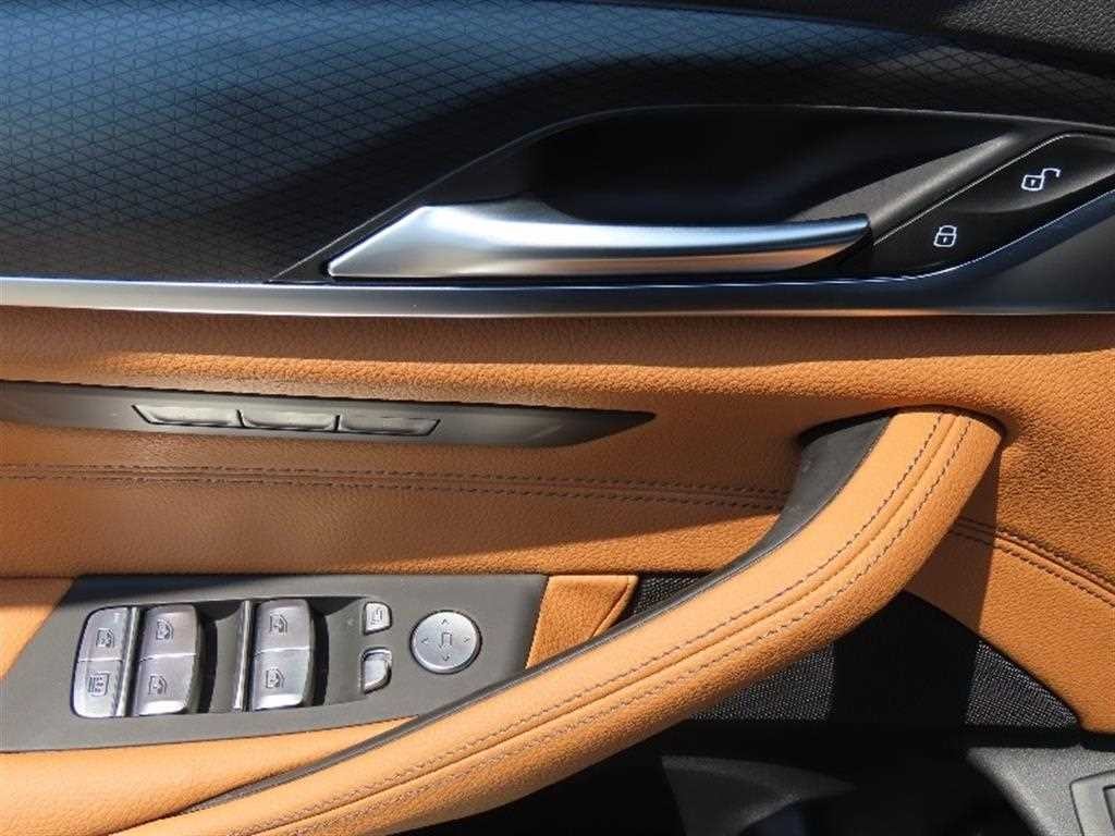 BMW 5시리즈 5시리즈 (G30) 520i M 스포츠 이미지 12