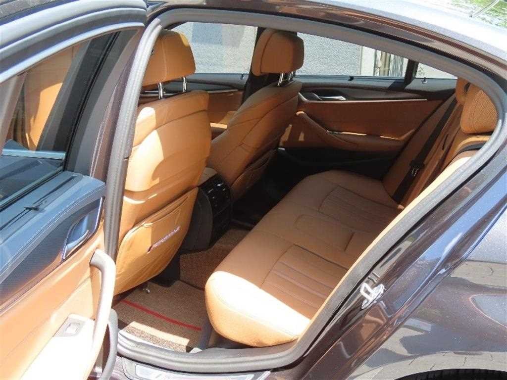 BMW 5시리즈 5시리즈 (G30) 520i M 스포츠 이미지 14