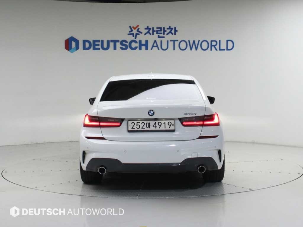 BMW 3시리즈 3시리즈 (G20) 320i M 스포츠 이미지 4
