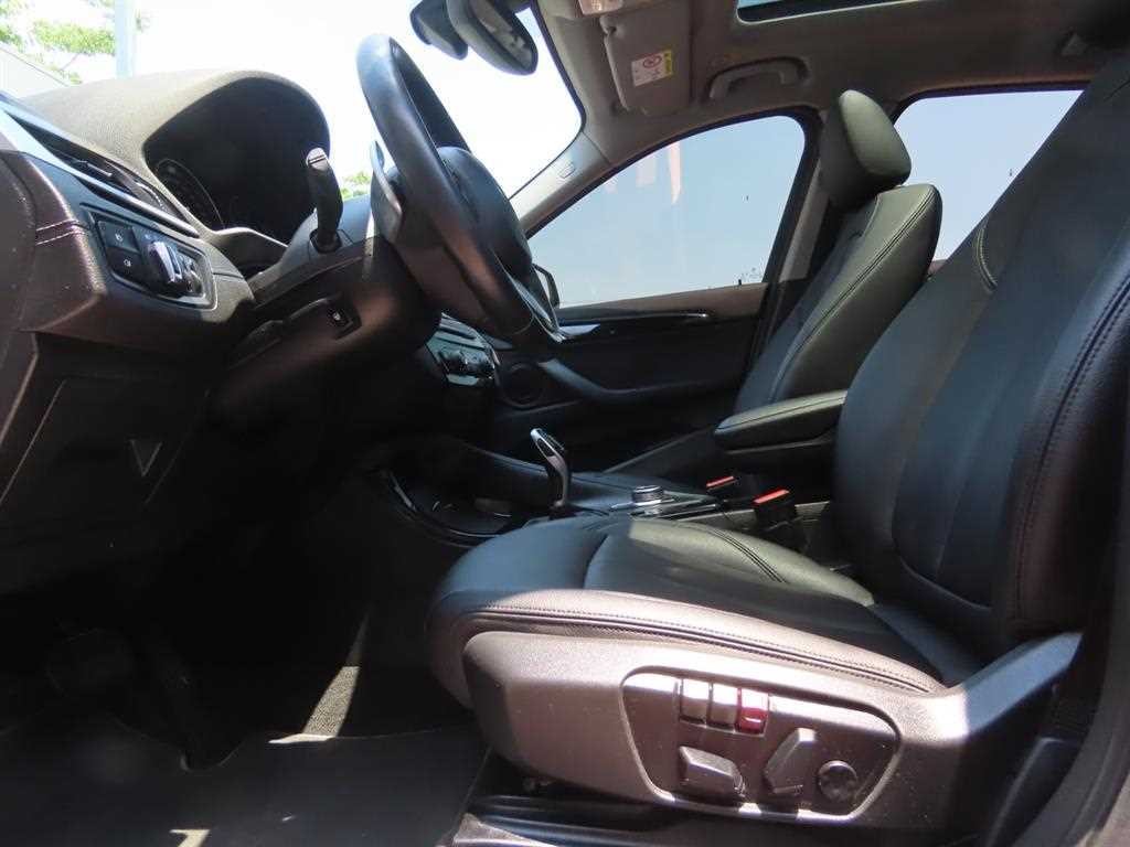 BMW X1 X1 (F48) xDrive 20i M 스포츠 이미지 16