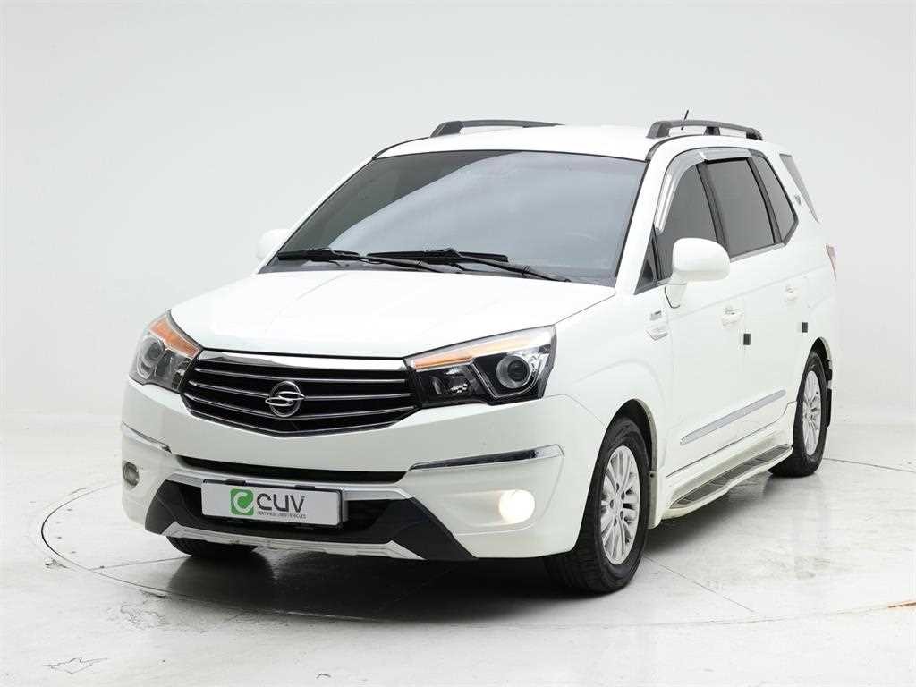 KG모빌리티(쌍용) 코란도 코란도투리스모 4WD TX 플러스 9인승 이미지 1