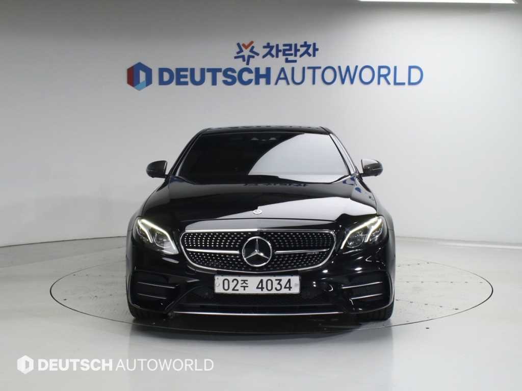 벤츠 E 클래스 E-클래스 W213 E43 AMG 4MATIC 이미지 3