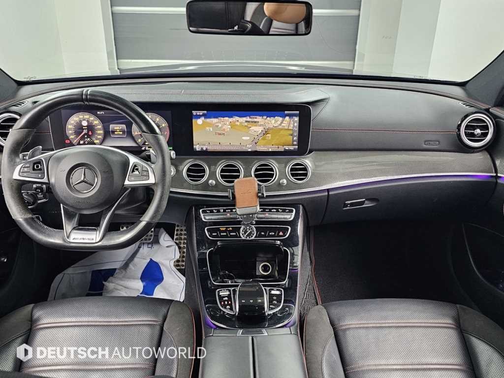 벤츠 E 클래스 E-클래스 W213 E43 AMG 4MATIC 이미지 7