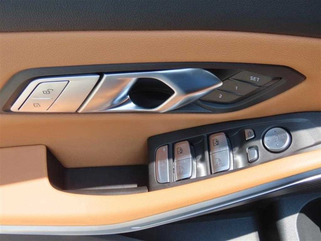 BMW 3시리즈 3시리즈 (G20) 320i 투어링 M 스포츠 이미지 12