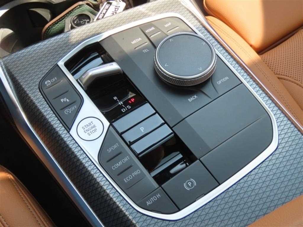 BMW 3시리즈 3시리즈 (G20) 320i 투어링 M 스포츠 이미지 6