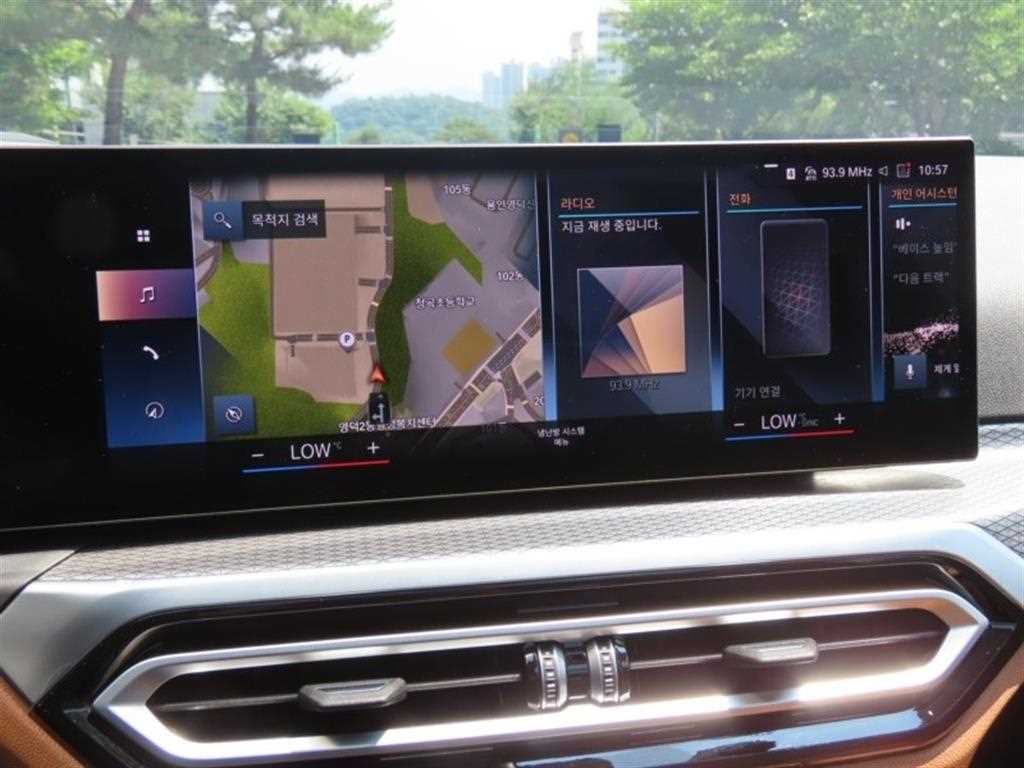 BMW 3시리즈 3시리즈 (G20) 320i 투어링 M 스포츠 이미지 8