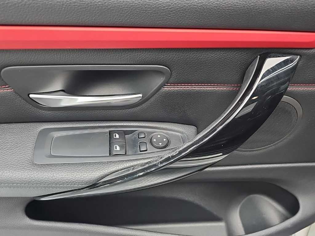BMW 4시리즈 4시리즈 (F32) 420d xDRIVE 쿠페 스포츠 이미지 16