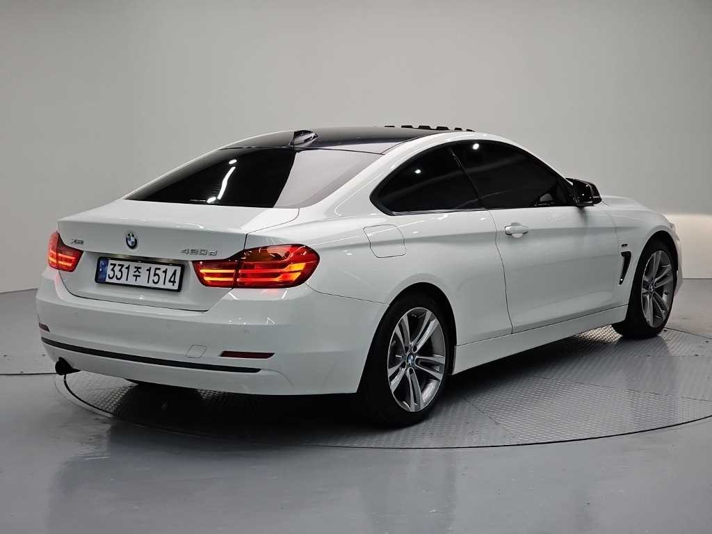 BMW 4시리즈 4시리즈 (F32) 420d xDRIVE 쿠페 스포츠 이미지 4