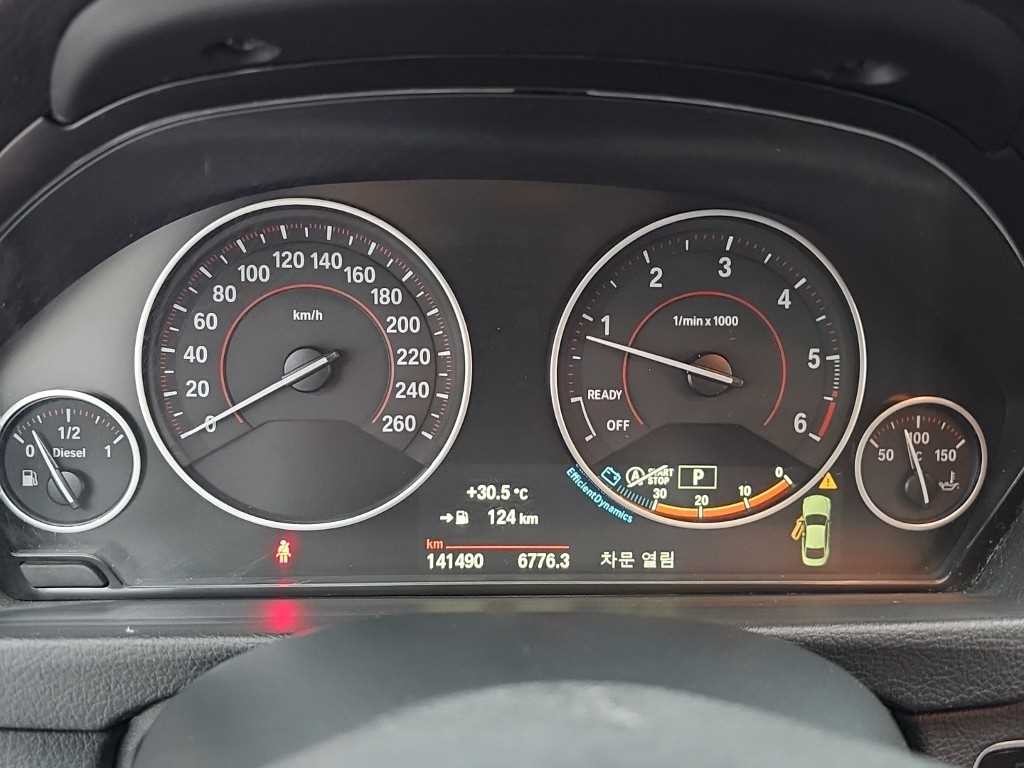 BMW 4시리즈 4시리즈 (F32) 420d xDRIVE 쿠페 스포츠 이미지 6