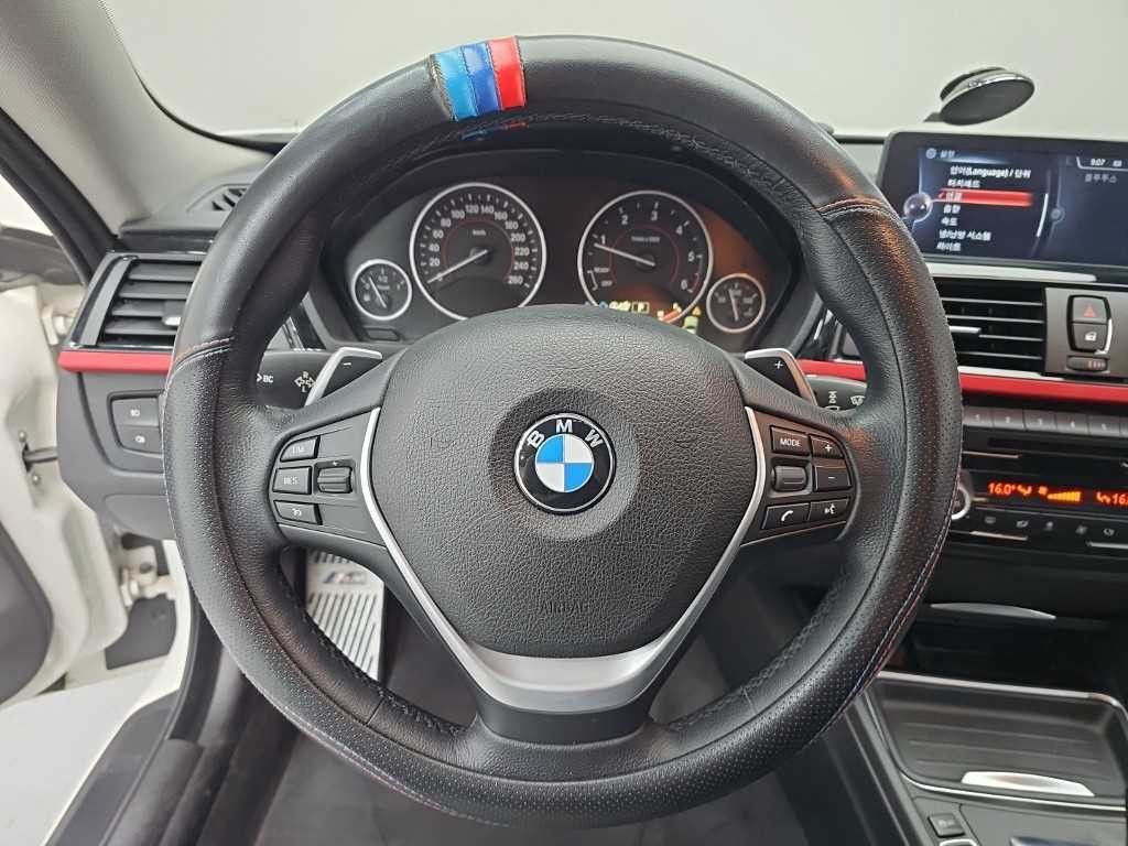 BMW 4시리즈 4시리즈 (F32) 420d xDRIVE 쿠페 스포츠 이미지 9