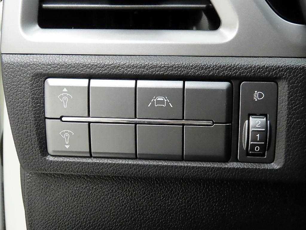 KG모빌리티(쌍용) 코란도 뷰티풀코란도 2WD 가솔린 1.5 C5 플러스 이미지 12