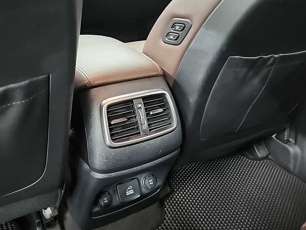 기아 쏘렌토 올 뉴 쏘렌토 디젤 2WD 2.0 노블레스 스페셜 이미지 13