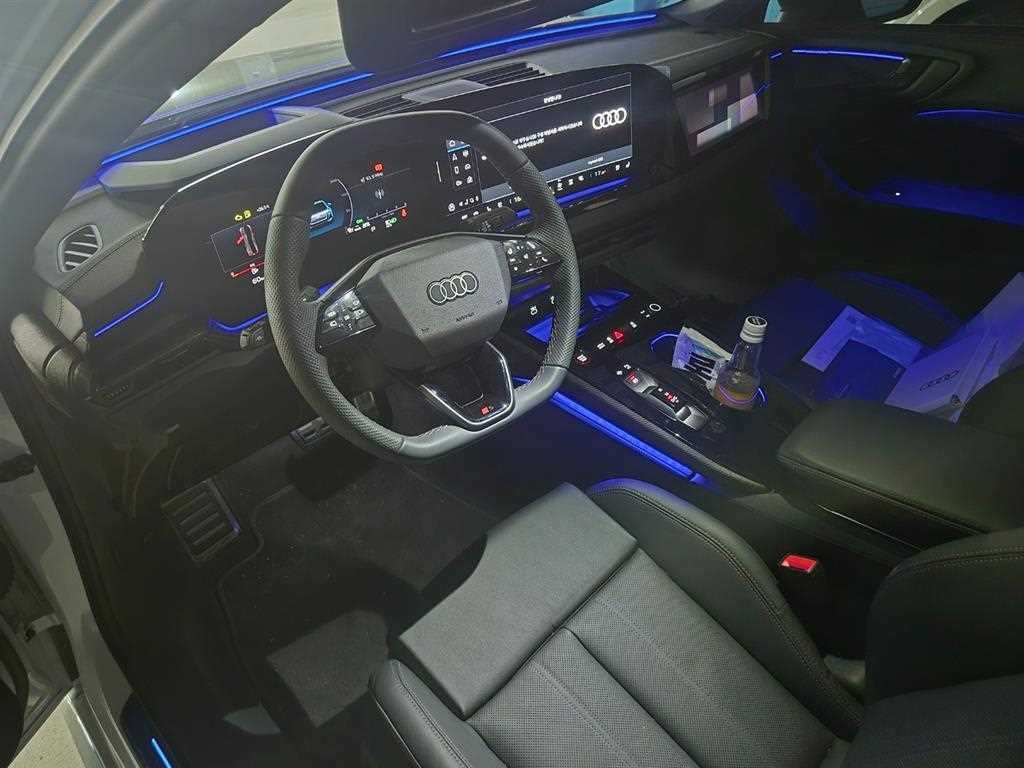 아우디 A5 A5 (B10) 40 TFSI 콰트로 S-라인 블랙 에디션 이미지 8