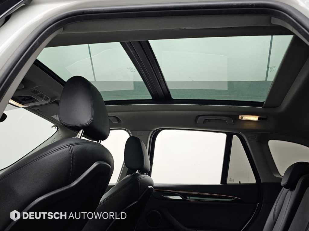 BMW X1 X1 (F48) xDrive 20i xLine 스페셜에디션 이미지 18