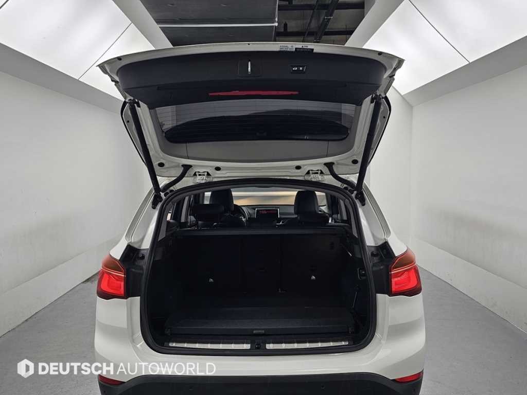 BMW X1 X1 (F48) xDrive 20i xLine 스페셜에디션 이미지 19