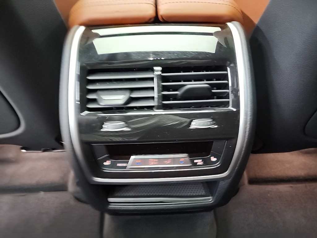 BMW X6 X6 (G06) M50i 이미지 13