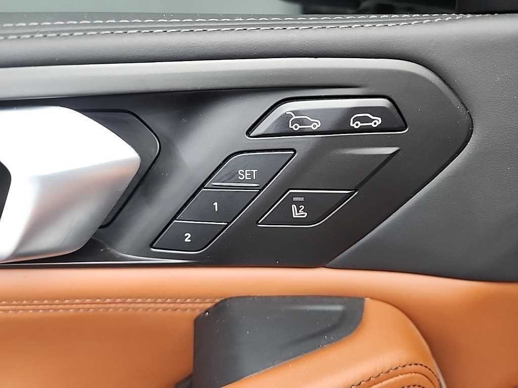 BMW X6 X6 (G06) M50i 이미지 18