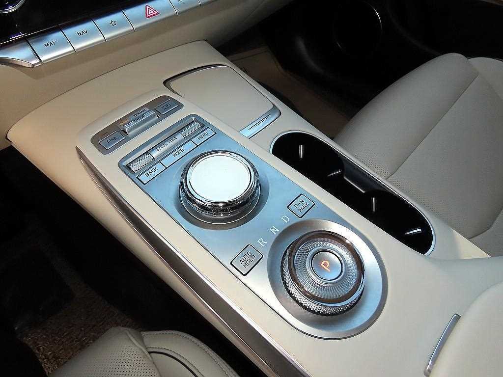 제네시스 GV70 2.5T 가솔린 AWD 기본형 이미지 11