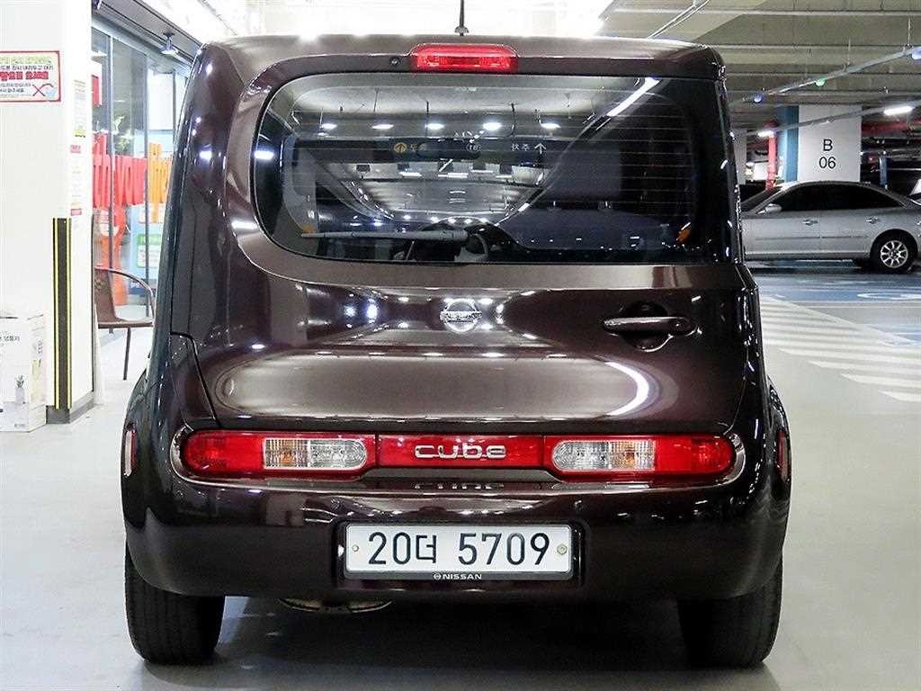 닛산 큐브 1.8 SL 이미지 5