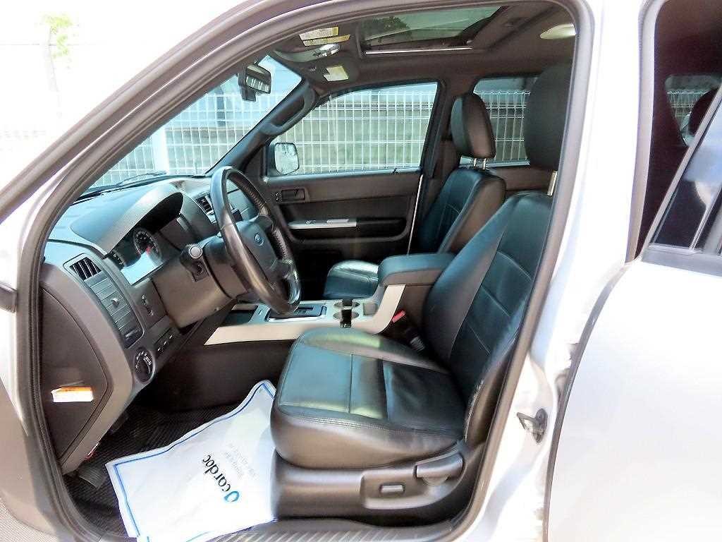 포드 이스케이프 2.5 XLT 4WD 이미지 5