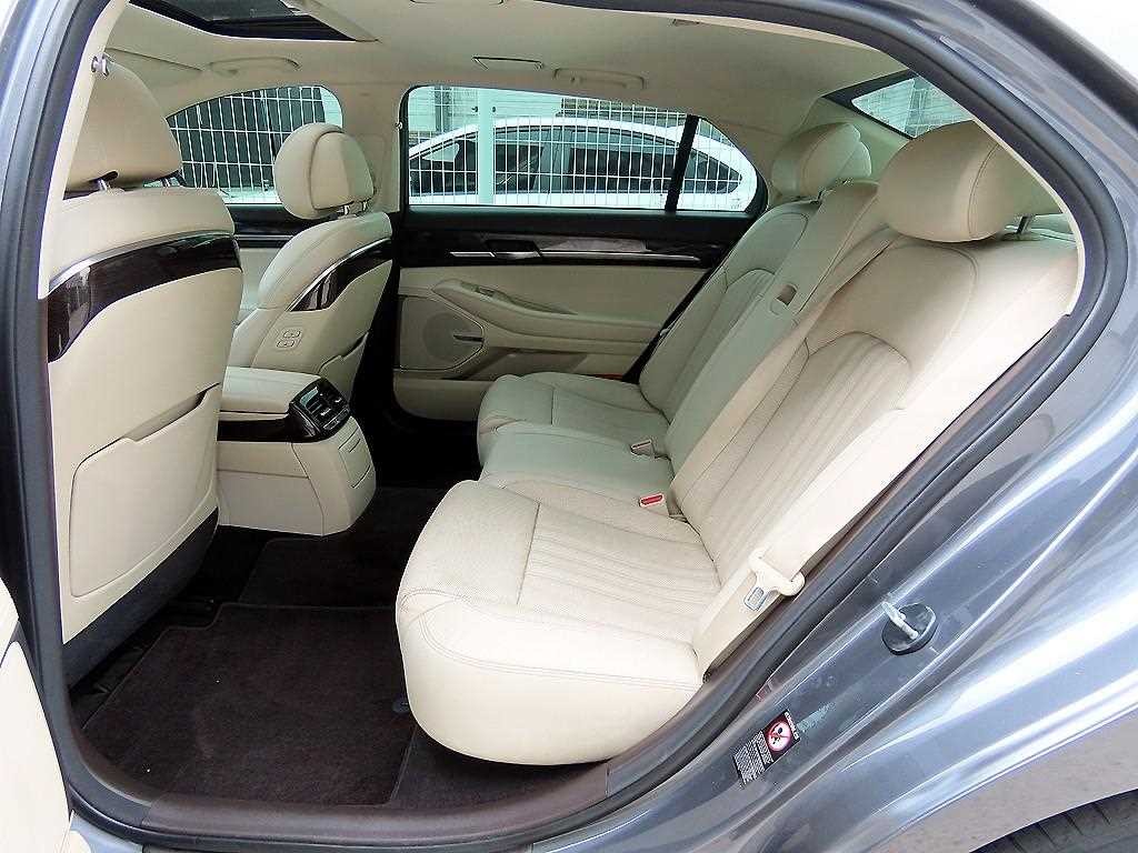 제네시스 EQ900 3.3 T-GDI AWD 럭셔리 이미지 7