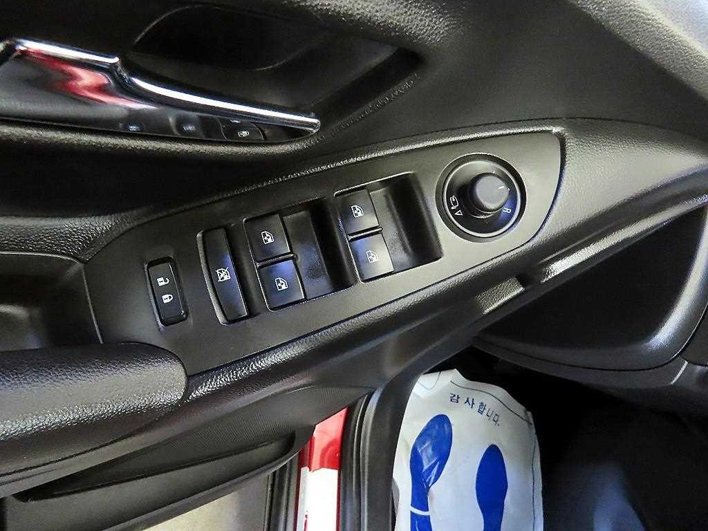 쉐보레 트랙스 1.4 LT 래더패키지 이미지 13