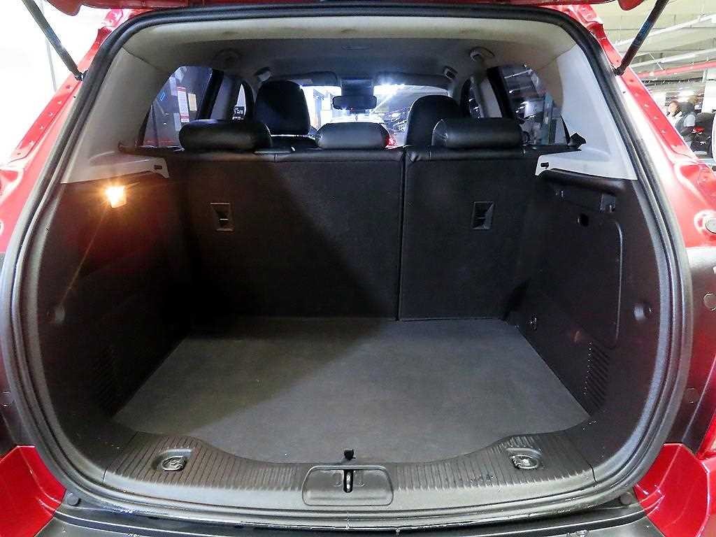 쉐보레 트랙스 1.4 LT 래더패키지 이미지 18