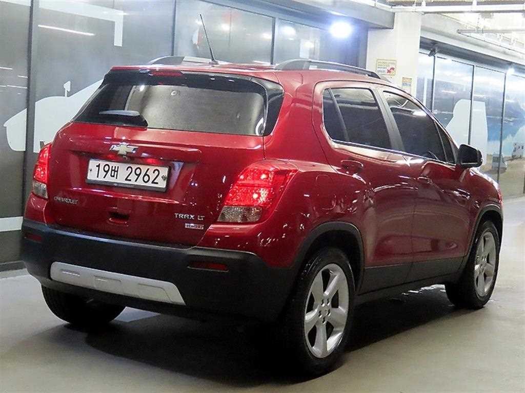 쉐보레 트랙스 1.4 LT 래더패키지 이미지 4