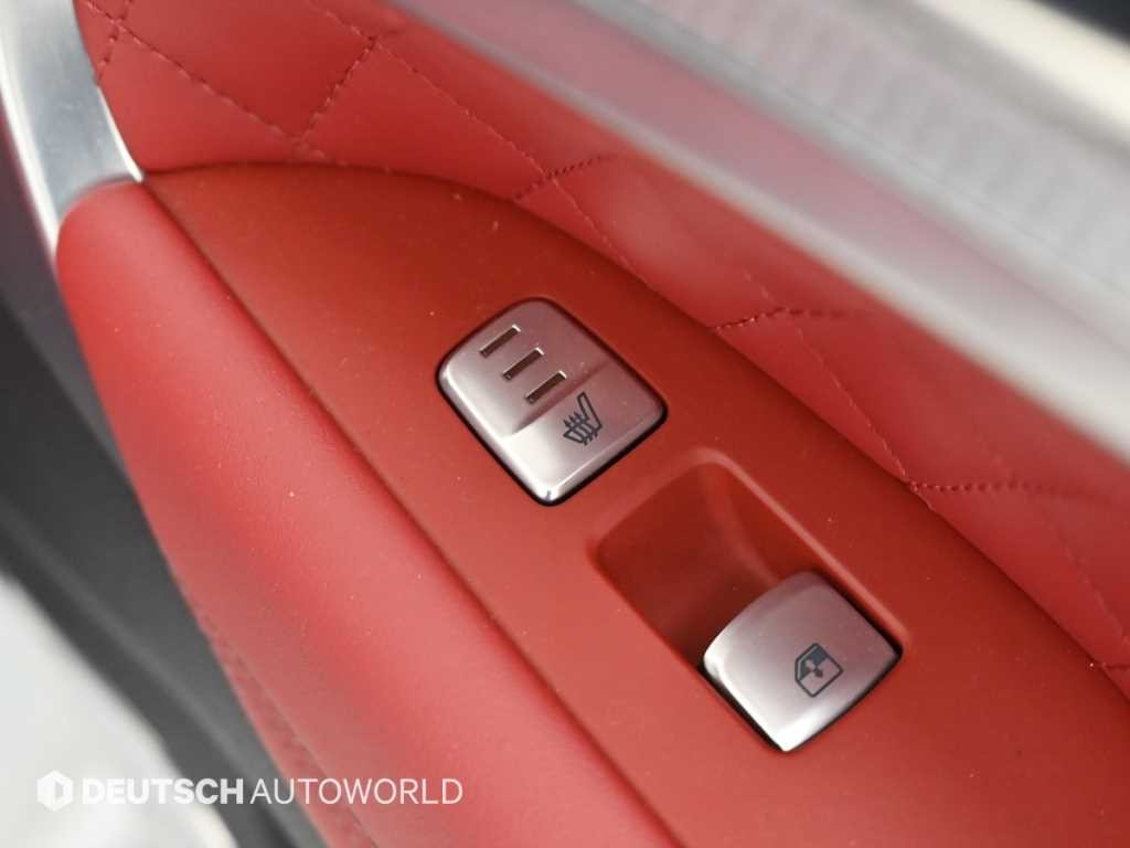 제네시스 G70 더 뉴 G70 가솔린 2.0T 4WD 스포츠 패키지 이미지 16