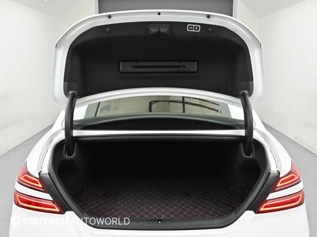제네시스 G70 더 뉴 G70 가솔린 2.0T 4WD 스포츠 패키지 이미지 19
