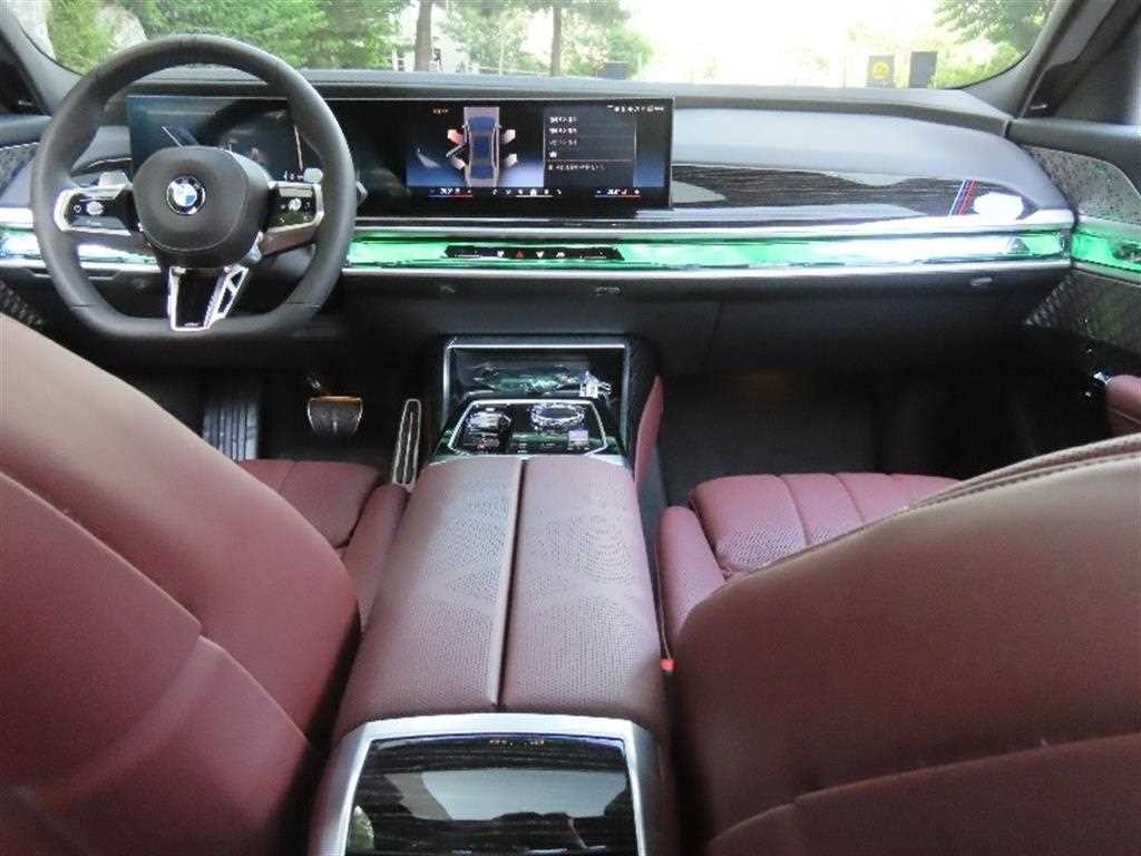 BMW 7시리즈 7시리즈 (G70) 740i xDrive M 스포츠 리미티드 이미지 15
