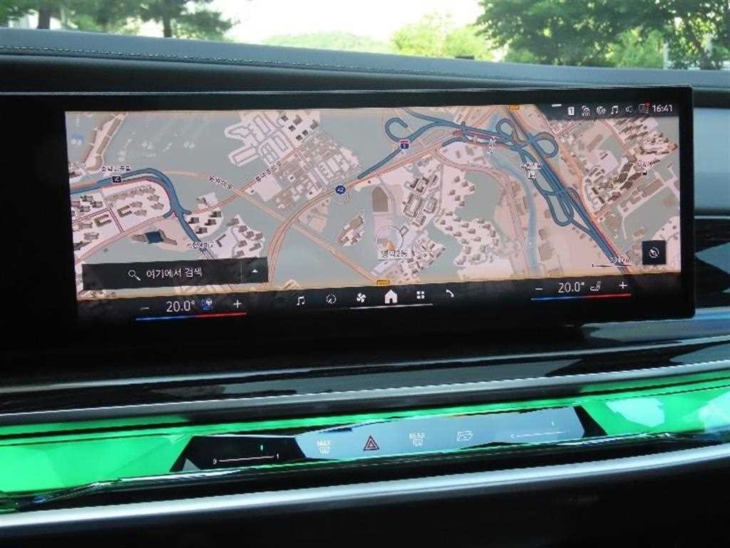 BMW 7시리즈 7시리즈 (G70) 740i xDrive M 스포츠 리미티드 이미지 7