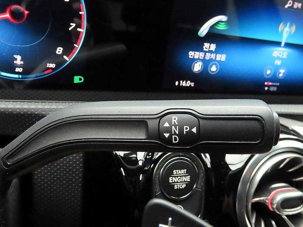 벤츠 A 클래스 A클래스 W177 A220 해치백 이미지 10