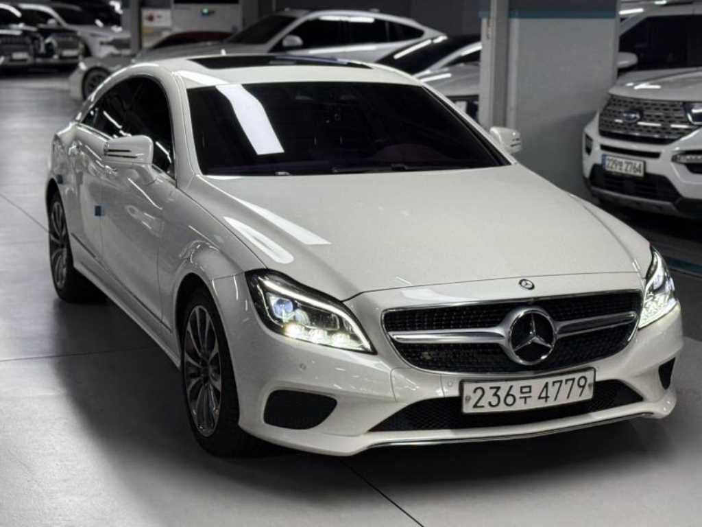 벤츠 CLS 클래스 CLS클래스 W218 CLS 250 d 4MATIC 이미지 2