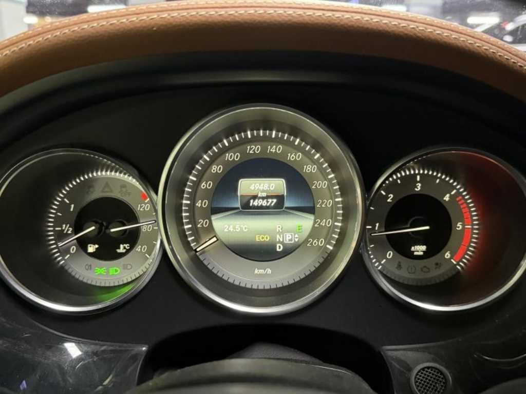 벤츠 CLS 클래스 CLS클래스 W218 CLS 250 d 4MATIC 이미지 7