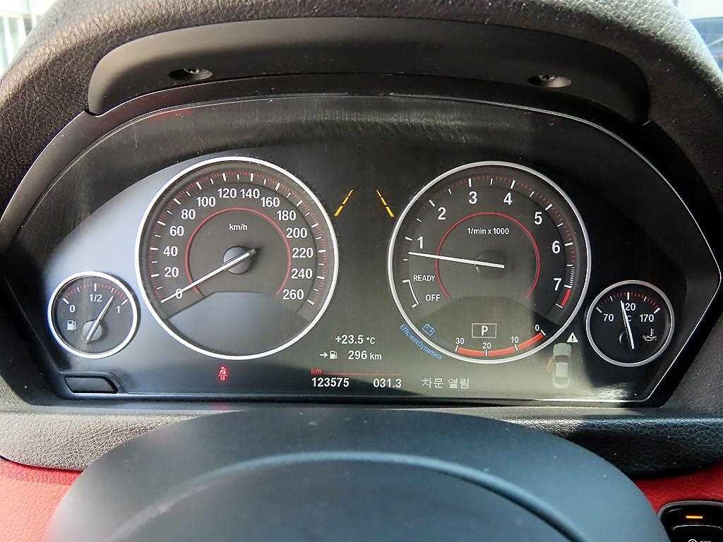 BMW 4시리즈 4시리즈 (F32) 420i 쿠페 M 스포츠 이미지 9
