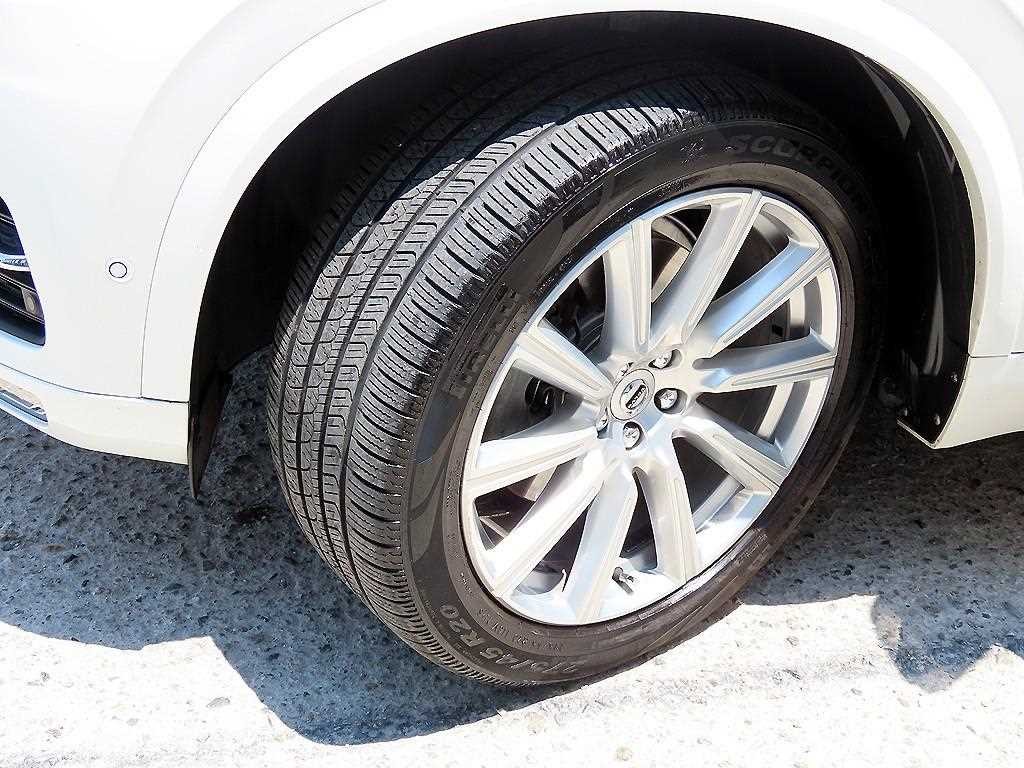 볼보 XC90 XC90 2세대 2.0 T6 AWD 인스크립션 이미지 20