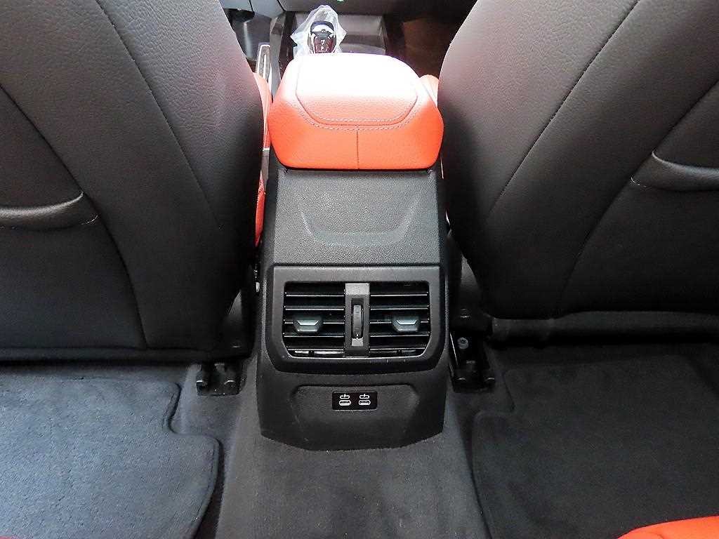 BMW 2시리즈 2시리즈 그란쿠페 (F44) M235i xDrive 이미지 16