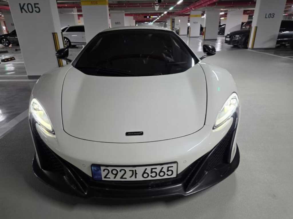 맥라렌 650S 3.8 스파이더 이미지 2