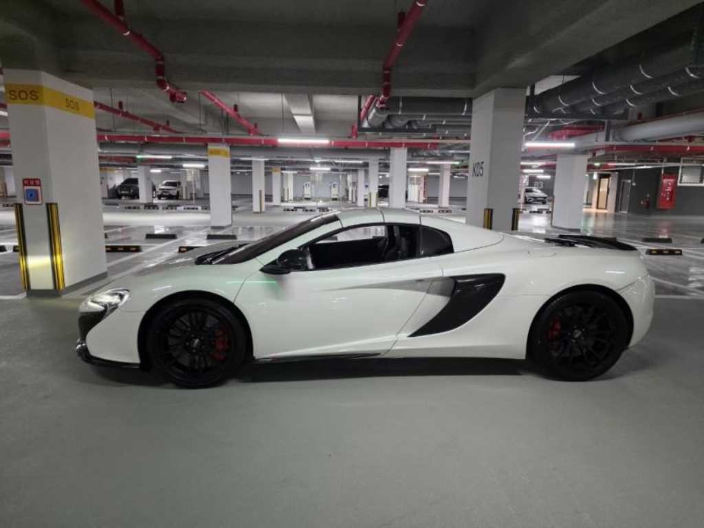 맥라렌 650S 3.8 스파이더 이미지 5