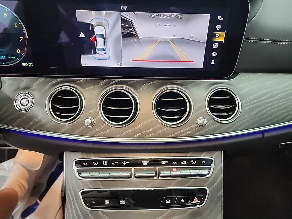 벤츠 E 클래스 E-클래스 W213 E350 4MATIC 아방가르드 이미지 10