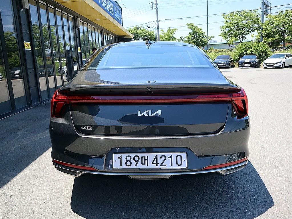 기아 K8 2.5 2WD 노블레스 이미지 4