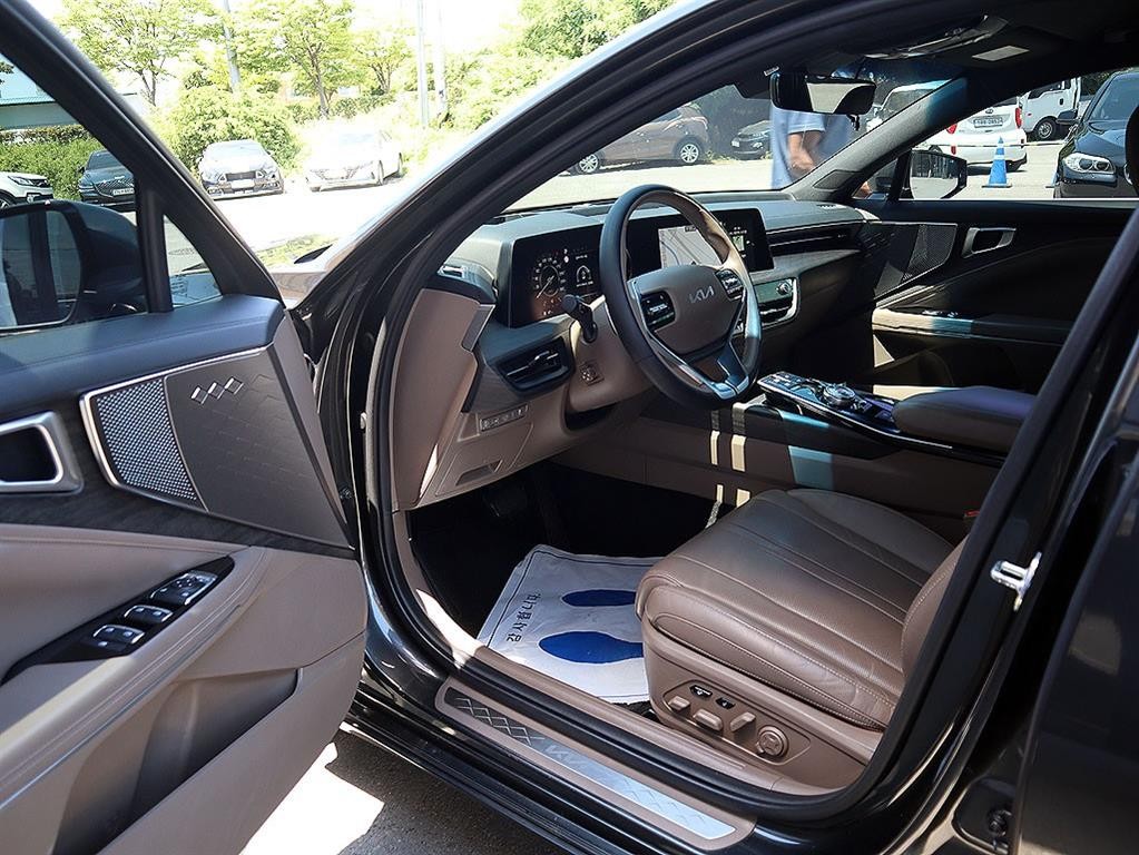 기아 K8 2.5 2WD 노블레스 이미지 6