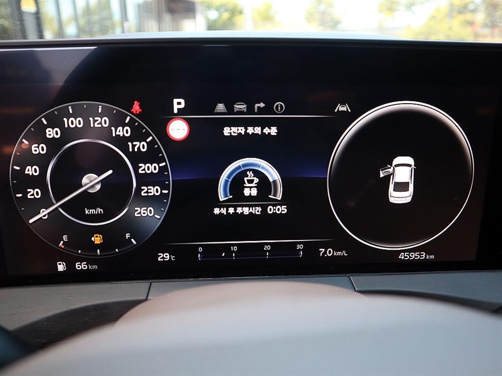 기아 K8 2.5 2WD 노블레스 이미지 9