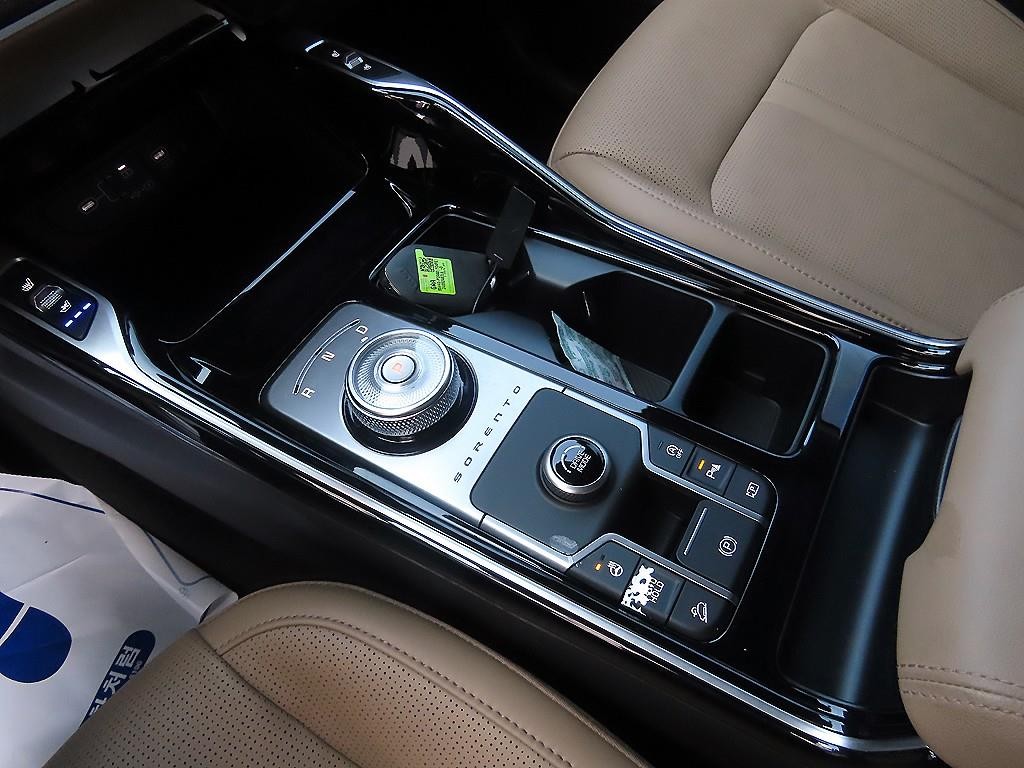 기아 쏘렌토 더 뉴 쏘렌토 4세대 가솔린 2.5T 2WD 프레스티지 이미지 10