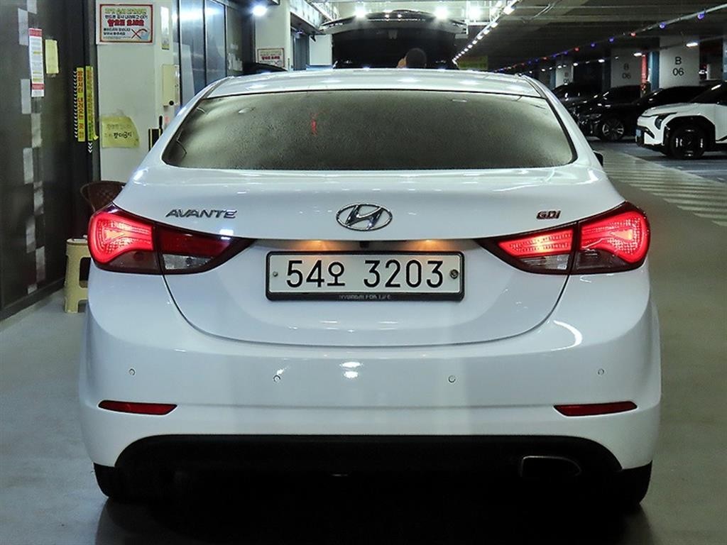 현대 아반떼 더 뉴 아반떼 1.6 GDI 모던 이미지 5